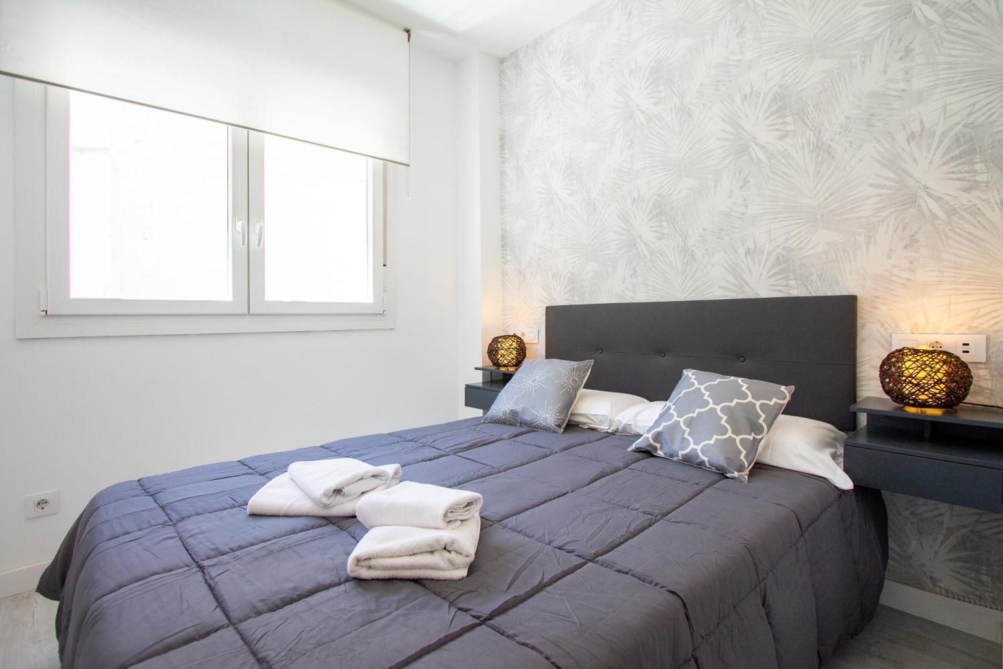 Apartament Cuatro Caminos Madryt