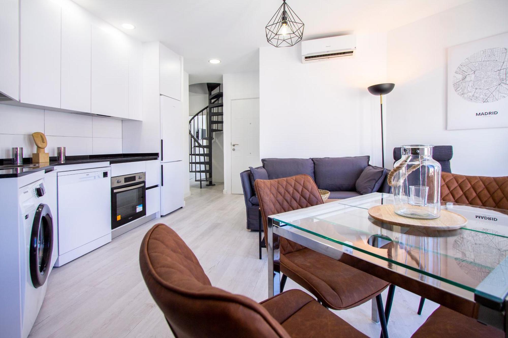 Cuatro Caminos Apartament *