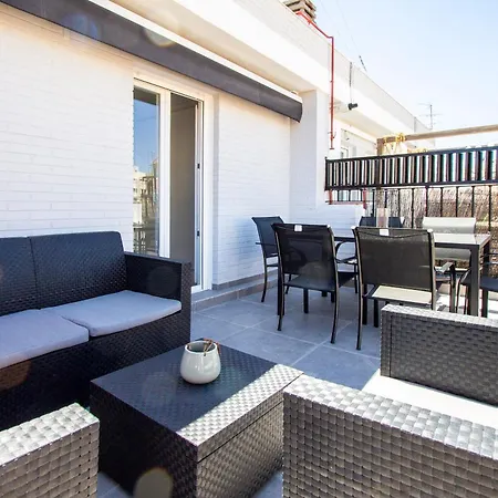 Apartamentos Cuatro Caminos Madrid Exterior photo